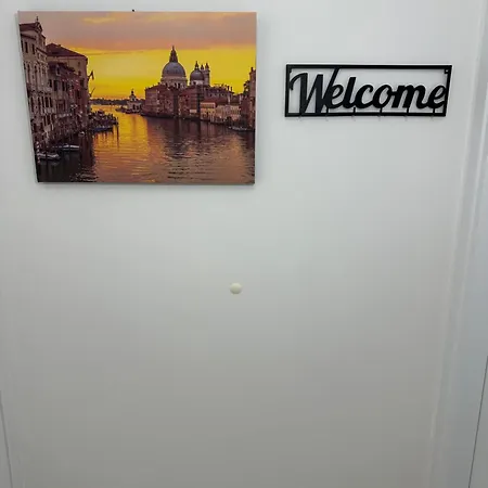 Lena Your Venice Gateway In